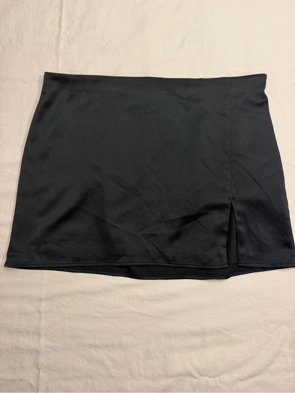 NWT Abercrombie & Fitch Mini Skirt Large Black
